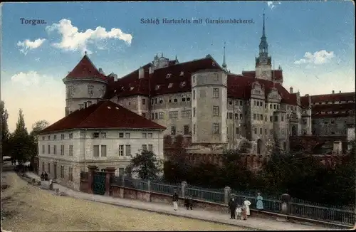 Ak Torgau an der Elbe, Schloss Hartenfels mit Garnisonbäckerei