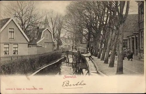 Ak Zaandijk Nordholland, Dorfpartie mit Brücke