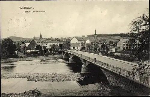 Ak Werdohl im Sauerland, Blick über die neue Lennebrücke zum Ort