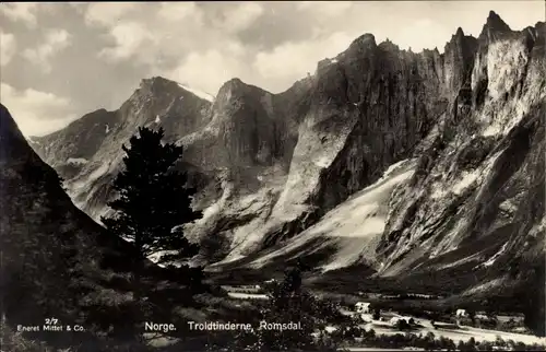 Ak Romsdalen Norwegen, Trolltindene