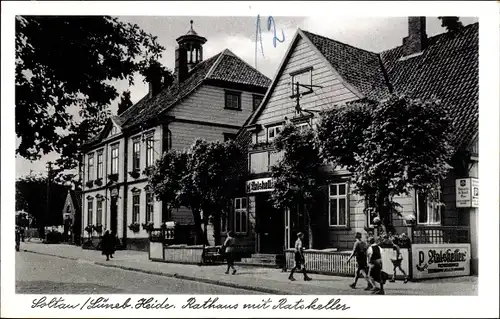 Ak Soltau Lüneburger Heide Niedersachsen, Rathaus mit Ratskeller