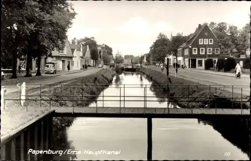 Ak Papenburg im Emsland, Hauptkanal, Straßenpartie, LKW