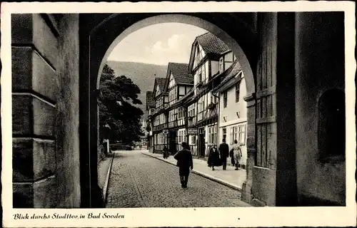 Ak Bad Sooden Allendorf an der Werra Hessen, Blick durchs Stadttor