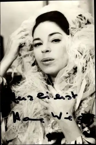 Ak Schauspielerin Hanne Wieder in Amanda, Autogramm
