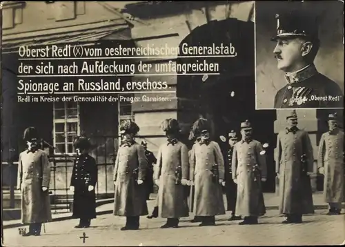 Riesen Ak Österreichischer Heerführer Oberst Redl im Kreise der Generalität der Prager Garnison