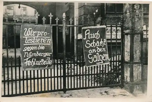 Foto Schirner Berlin, Dresden, Proteste nach Urteilsverkündung im Nürnberger Kriegsverbrecherprozess