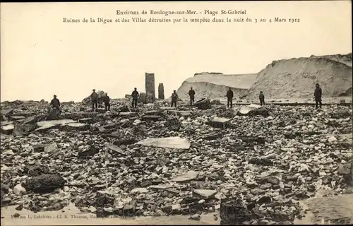Ak Boulogne sur Mer Pas de Calais, Plage Saint Gabriel, Ruines de la Digue et des Villas, Tempete