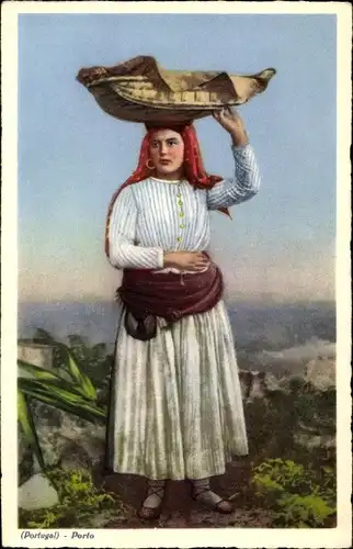 Ak Porto Portugal, Frau in portugiesischer Volkstracht