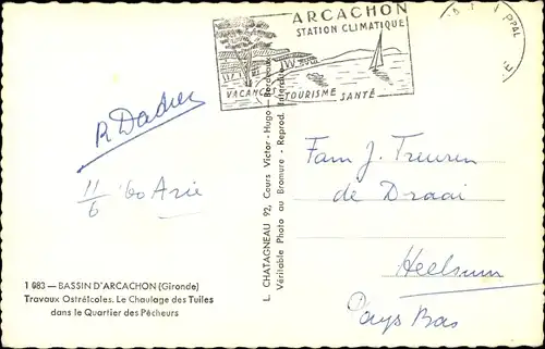 Ak Arcachon Gironde, Austernfabrik, Kalken der Fliesen im Fischerviertel