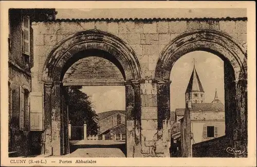 Ak Cluny Saône-et-Loire, Abbey Gates