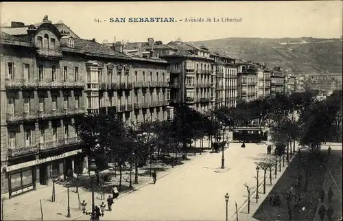Ak Donostia San Sebastian Baskenland, Avenida de la Libertad