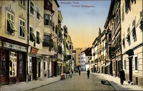 AK Bruneck Bruneck Südtirol, Untere Stadtgasse, Geschäfte