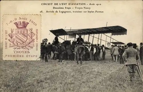 Ak Circuit de l'Est d'Aviation 1910, Arrivée de Legagneux, troisieme sur biplan Farman
