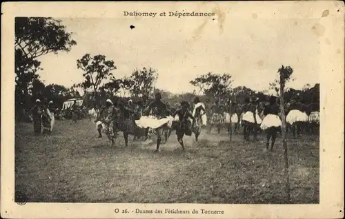 Ak Dahomey Benin, Tänze der Feticheurs du Tonnerre