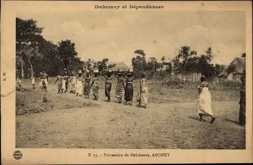 Ak Abomey Benin, Procession de Feticheurs