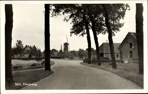 Ak Mill Nordbrabant, Dorpsweg, Windmühle