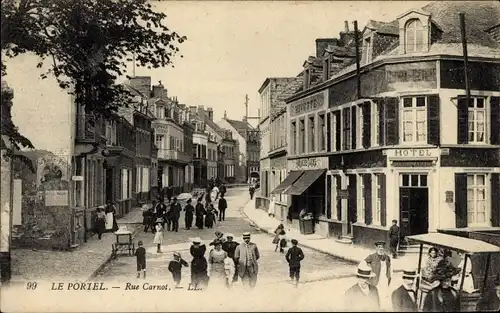 Ak Le Portel Pas de Calais, Rue Carnot, Hotel