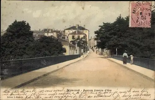 Ak Mirecourt Lothringen Vogesen, Avenue Jeanne d&#39;Arc