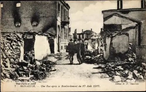 Ak Monastir Bitola Mazedonien, Eine Rue nach der Bombardierung vom 17. August 1917