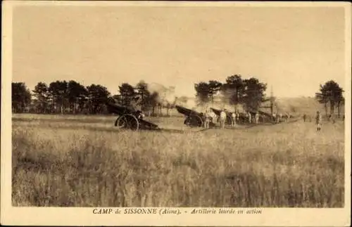 Ak Sissonne Aisne, Camp de Sissonne, schwere Artillerie im Einsatz