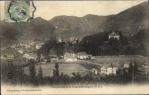 Ak Saint Étienne de Baïgorry Pyrenees Atlantiques, Gesamtansicht