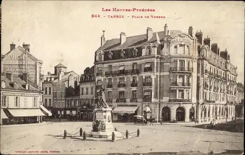 Ak Tarbes Hautes Pyrenäen, Place de Verdun