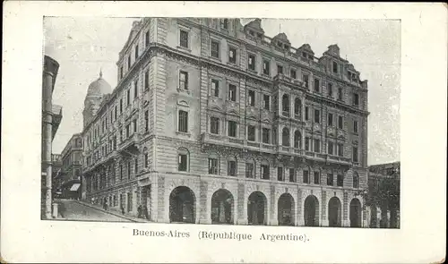Ak Buenos Aires Argentinier, Gebäude, Straßenpartie