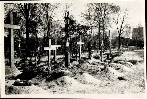 Foto Warszawa Warschau Polen, Soldatengräber auf dem Heldenfriedhof, II WK