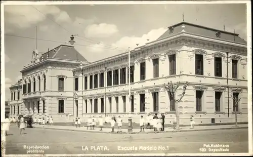 Ak La Plata Argentinien, Escuela Modelo No. 1