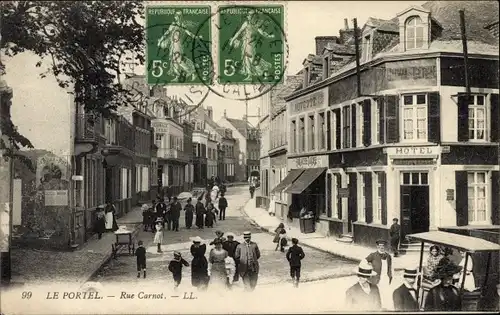 Ak Le Portel Pas de Calais, La Rue Carnot, Hotel