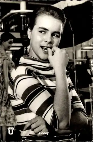 Ak Schauspielerin und Sängerin Conny Froboess, Portrait, Hula-Hopp, Conny