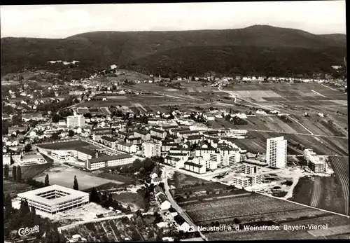 Ak Neustadt an der Weinstraße,  Bayern-Viertel, Fliegeraufnahme