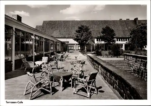 Ak Lebenstedt Salzgitter in Niedersachsen, Gästehaus der Reichswerke, Terrasse