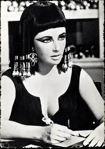 Ak Schauspielerin Elizabeth Taylor, Portrait, Cleopatra