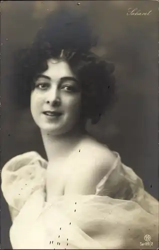 Ak Tänzerin Saharet, Clarissa Rose Campell, Portrait