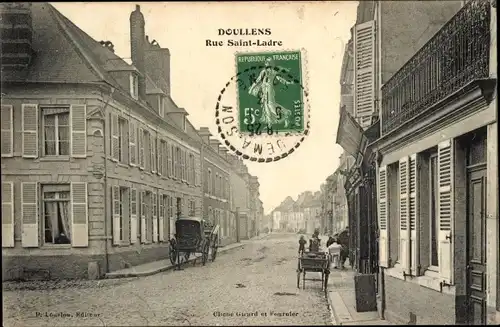 Ak Doullens Somme, Rue Saint Ladre