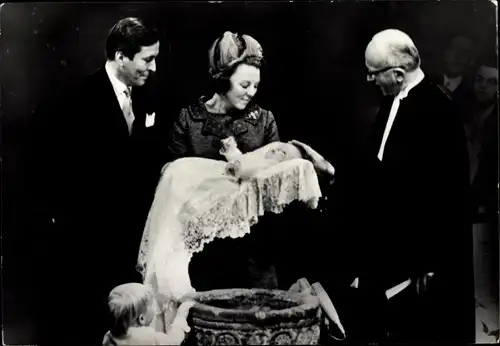 Ak Taufe Prinz Johan Friso 1968, Prinzessin Beatrix, Claus von Amsberg, Willem Alexander, Domkerk