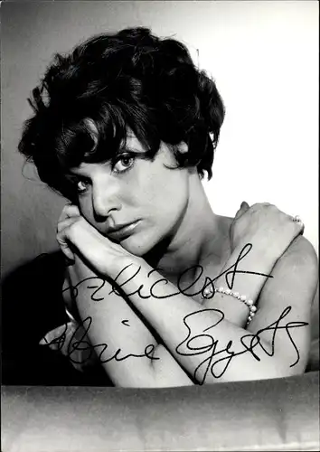 Ak Schauspielerin Sabine Eggerth, Portrait, Autogramm