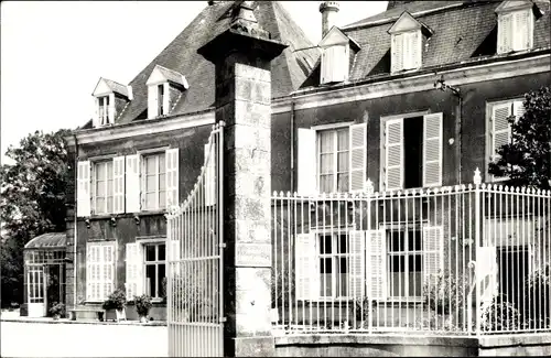 Ak Les Aubiers Nueil-les-Aubiers Deux Sèvres, Pension la Sainte Famille