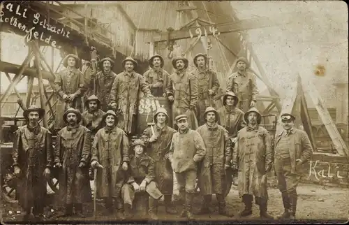 Foto Ak Rothenfelde Wolfsburg, Kalischacht Rothenfelde, Bergleute, Gruppenaufnahme 1914