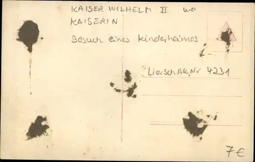 Ak Kaiser Wilhelm II inmitten fröhlicher Mädchenschaar, Besuch Kaiser Wilhelm Kinderheim Ahlbeck