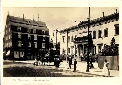 Foto Ak Barmen Wuppertal, Amtshaus, Bismarckdenkmal