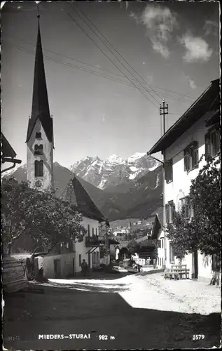 Ak Mieders in Tirol, Dorfpartie