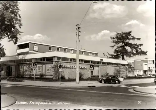 Ak Bassum in Niedersachsen, Kreissparkasse und Rathaus