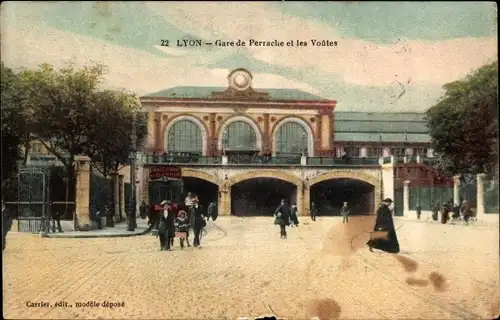 Ak Lyon Rhône, Bahnhof Perrache und die Gewölbe