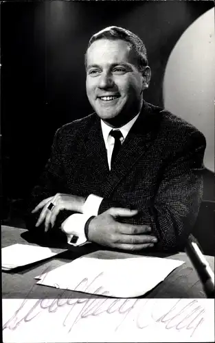 Ak Fernsehmoderator Wolfgang Herles?