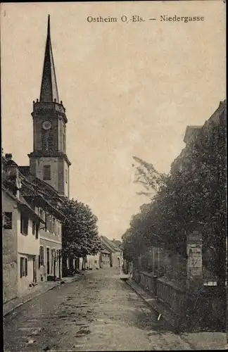 Ak Ostheim Elsass Haut Rhin, Niedergasse, Kirche