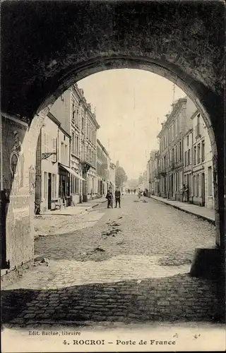 Ak Rocroi Ardennes, Porte de France