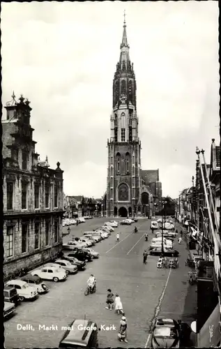 Ak Delft Südholland Niederlande, Markt met Grote Kerk