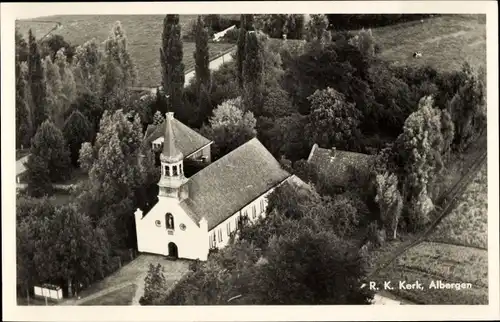 Ak Albergen Overijssel Niederlande, R. K. Kerk, Fliegeraufnahme